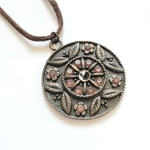Vintage Style Crome Necklace